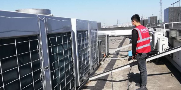 格力中央空調清洗維保