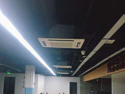 室內(nèi)機(jī)222