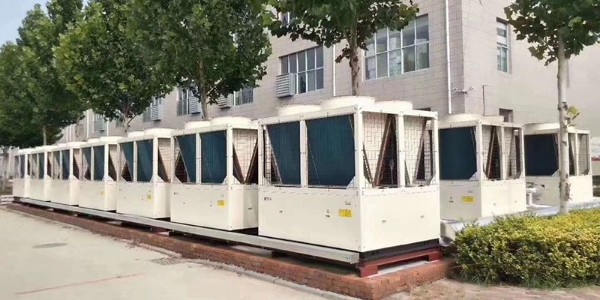 變頻空氣源熱泵是什么？好不好？