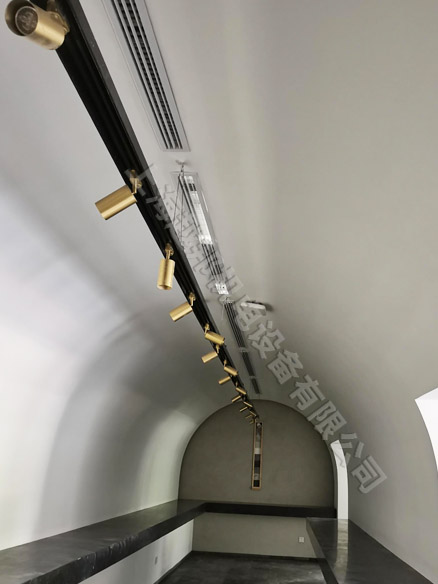 輝文生物格力中央空調安裝工程