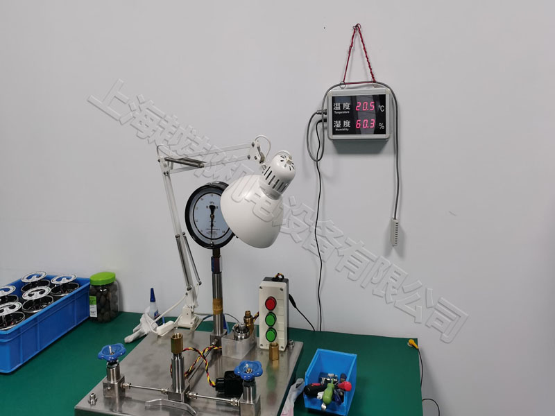 電子廠中央空調(diào)維護(hù)