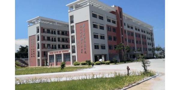 校園新風(fēng)安裝