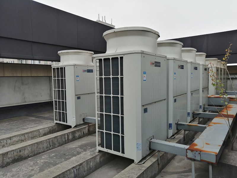 中央空調(diào)機(jī)組