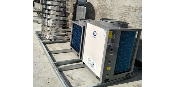 多大功率的空氣能熱水器才適合嬰兒游泳館？