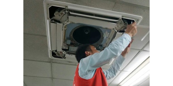 風(fēng)機(jī)盤管漏水原因