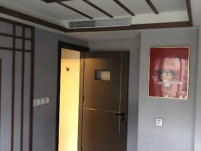 大學路美容店美的空調安裝工程